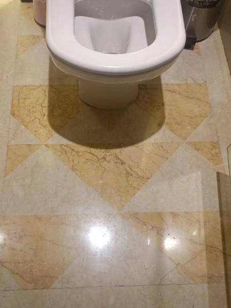 城区瓷砖修缮